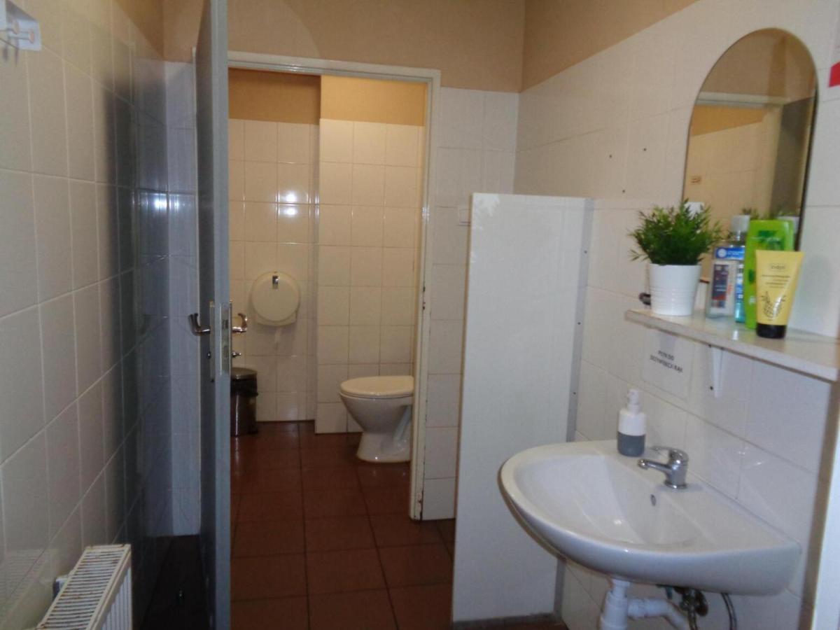 Go Hostel Rewolucji Łódź Eksteriør billede